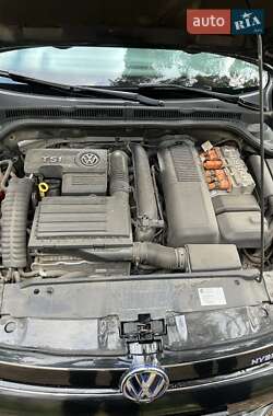 Седан Volkswagen Jetta 2013 в 