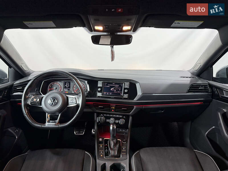 Седан Volkswagen Jetta 2019 в Одессе
