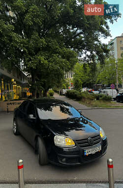 Седан Volkswagen Jetta 2009 в Киеве