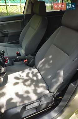 Седан Volkswagen Jetta 2008 в 