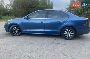 Седан Volkswagen Jetta 2017 в 