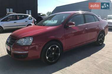 Седан Volkswagen Jetta 2007 в Львові