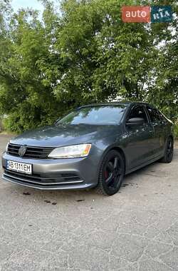 Седан Volkswagen Jetta 2015 в Вінниці
