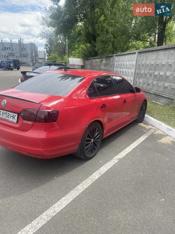 Volkswagen Jetta 2012