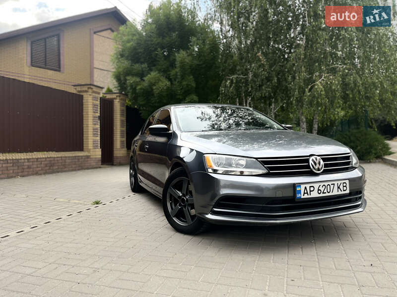 Volkswagen Jetta 2015