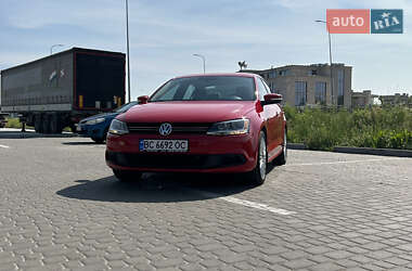 Седан Volkswagen Jetta 2012 в Львове