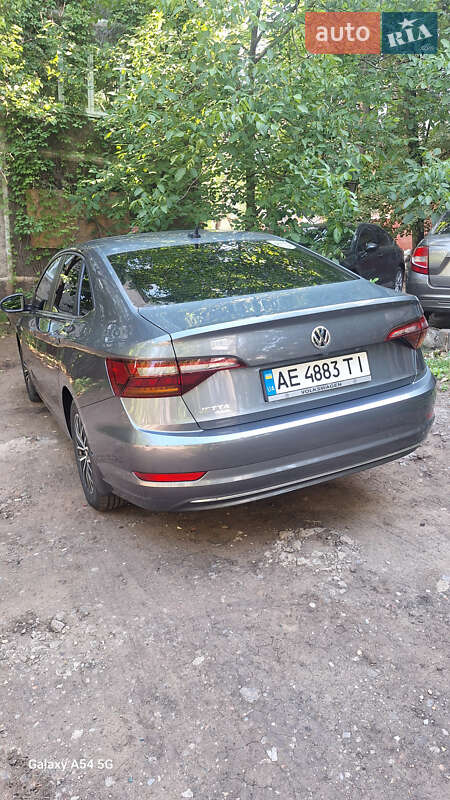 Седан Volkswagen Jetta 2018 в Харькове