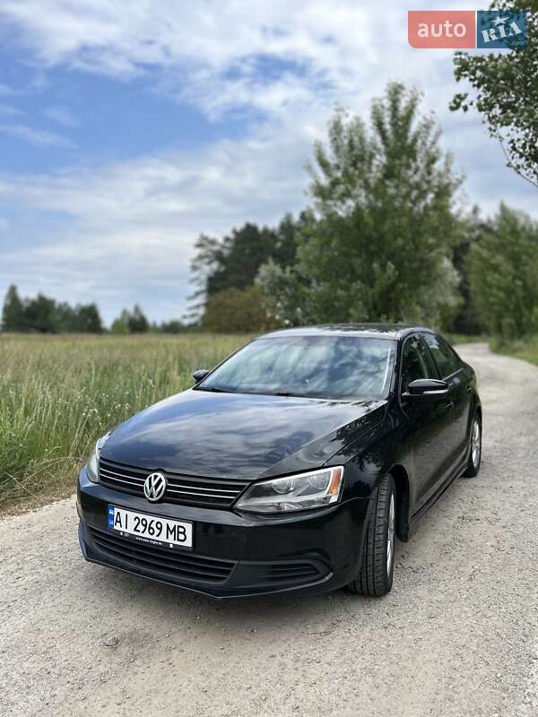 Volkswagen Jetta 2011
