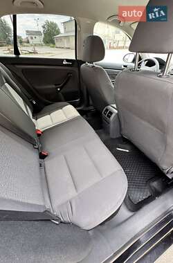Седан Volkswagen Jetta 2008 в 