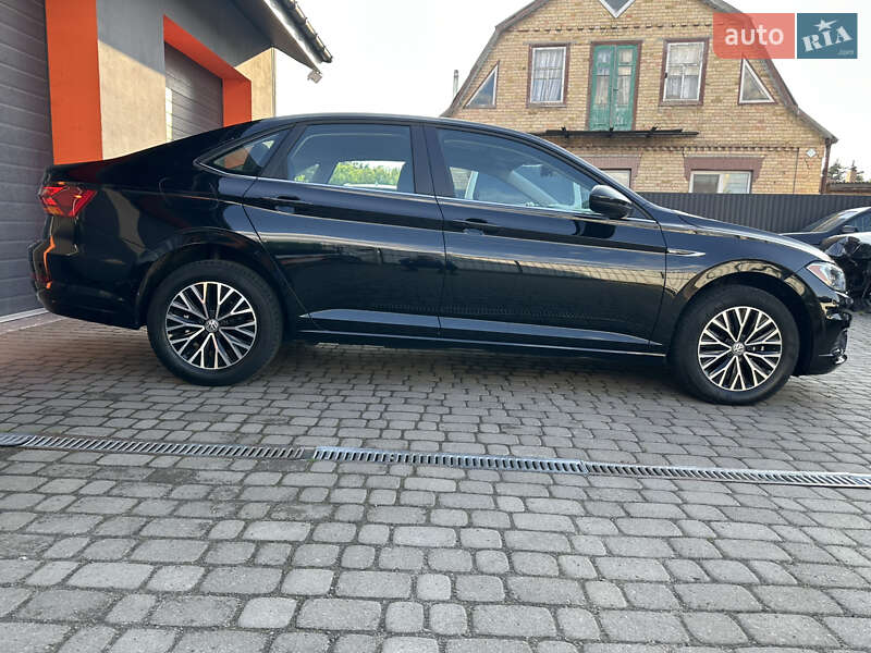 Седан Volkswagen Jetta 2019 в Білогородці