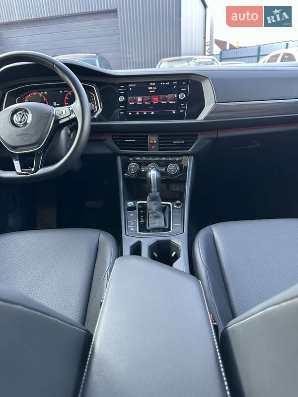 Седан Volkswagen Jetta 2019 в Білогородці