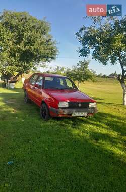 Седан Volkswagen Jetta 1986 в Володимирі