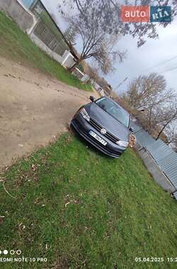 Седан Volkswagen Jetta 2016 в Черновцах