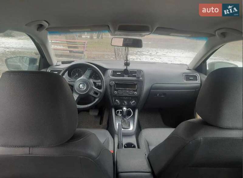 Седан Volkswagen Jetta 2011 в Кременчуці фото 5 Седан Volkswagen Jetta 2011 в Кременчуці