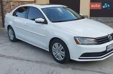 Седан Volkswagen Jetta 2016 в Киеве