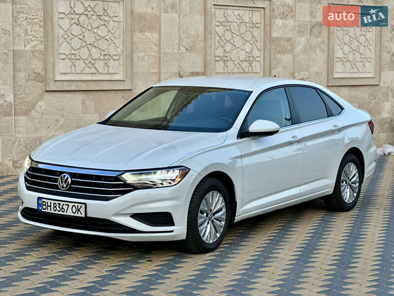 Volkswagen Jetta 2019