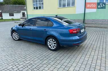 Седан Volkswagen Jetta 2014 в 