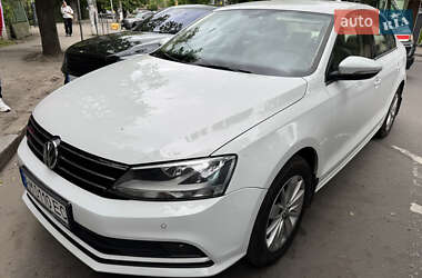 Седан Volkswagen Jetta 2016 в Житомире