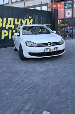 Універсал Volkswagen Jetta 2014 в Полтаві