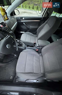 Седан Volkswagen Jetta 2006 в 