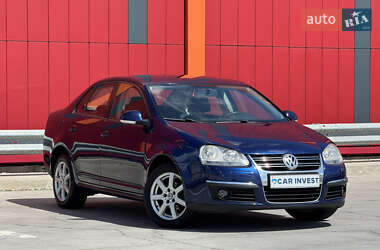 Седан Volkswagen Jetta 2009 в Києві