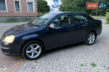 Седан Volkswagen Jetta 2008 в Кобеляках
