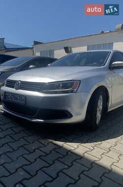 Седан Volkswagen Jetta 2013 в 