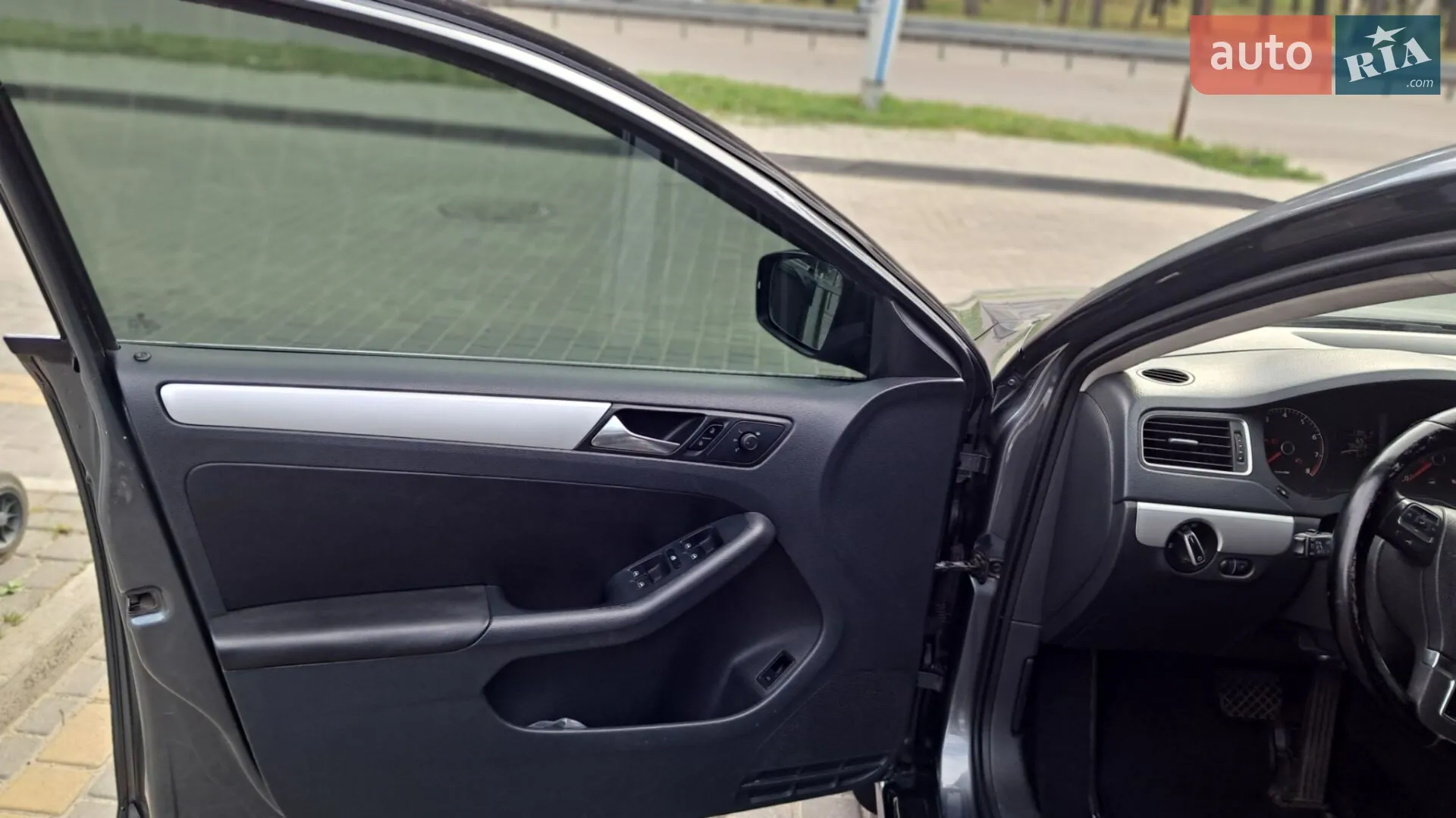 2011 Volkswagen Jetta - мініатюра 20
