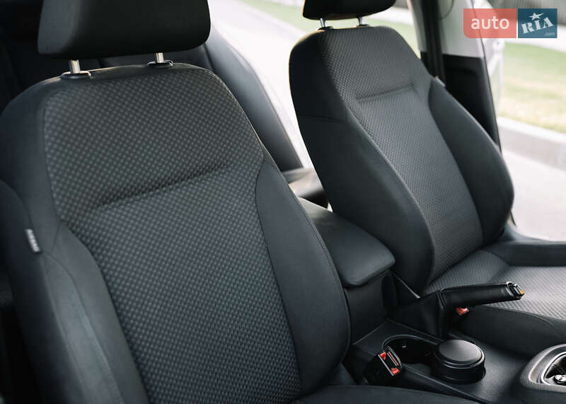 Седан Volkswagen Jetta 2011 в Білій Церкві