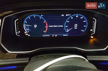 Седан Volkswagen Jetta 2020 в 