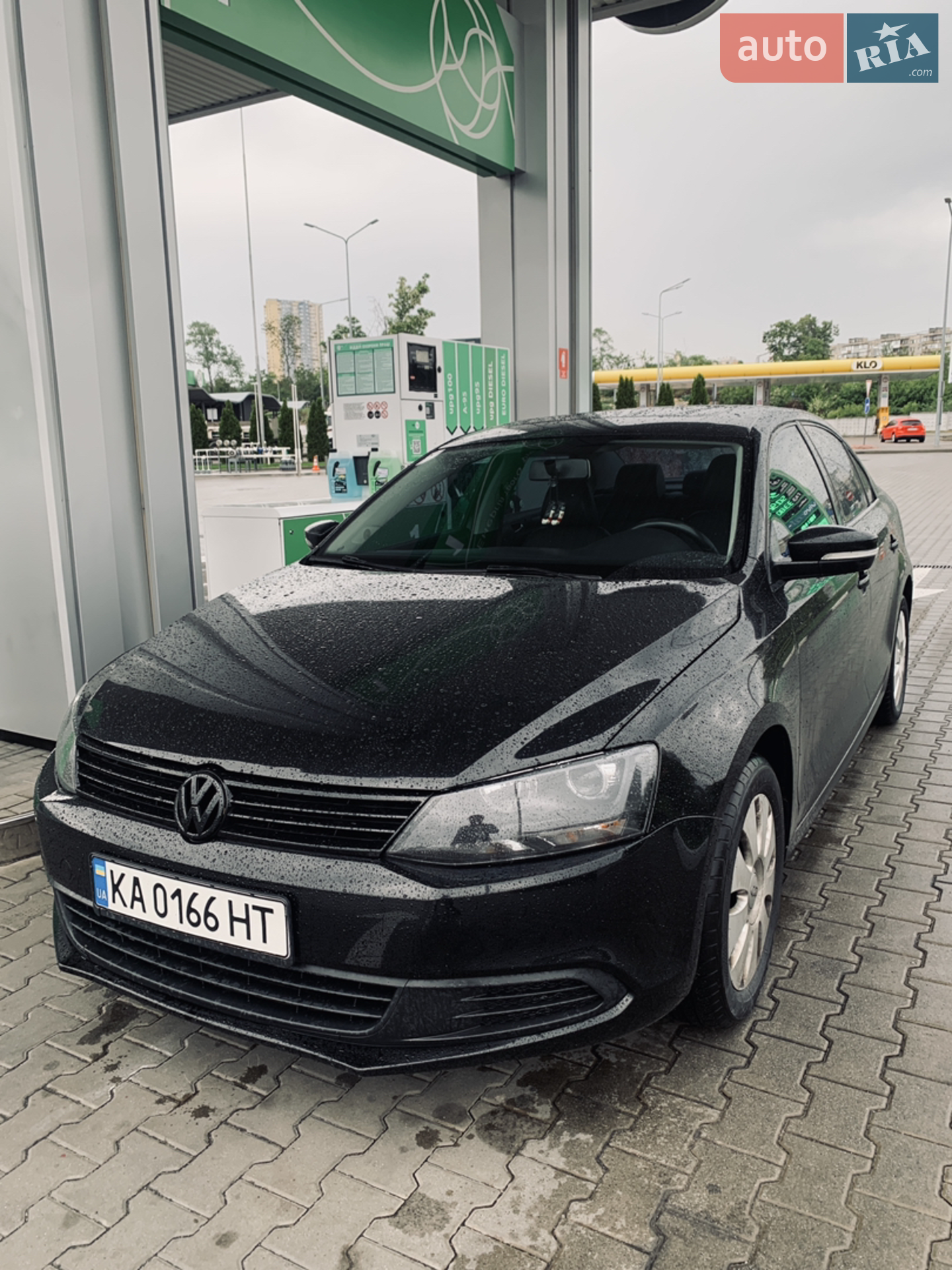 2011 Volkswagen Jetta - фото 1