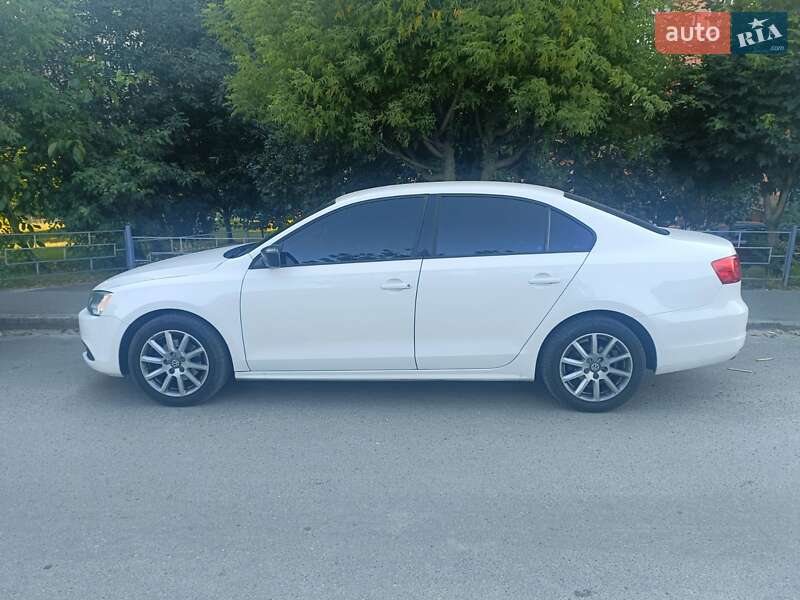 Volkswagen Jetta 2012