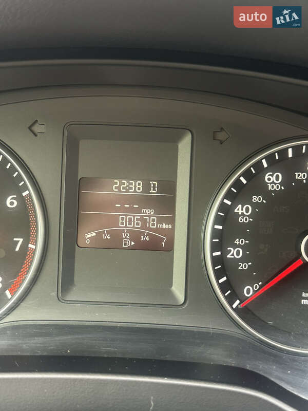 Седан Volkswagen Jetta 2014 в Хмельницком