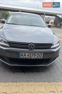 Седан Volkswagen Jetta 2012 в Киеве