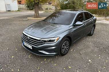 Седан Volkswagen Jetta 2018 в Киеве