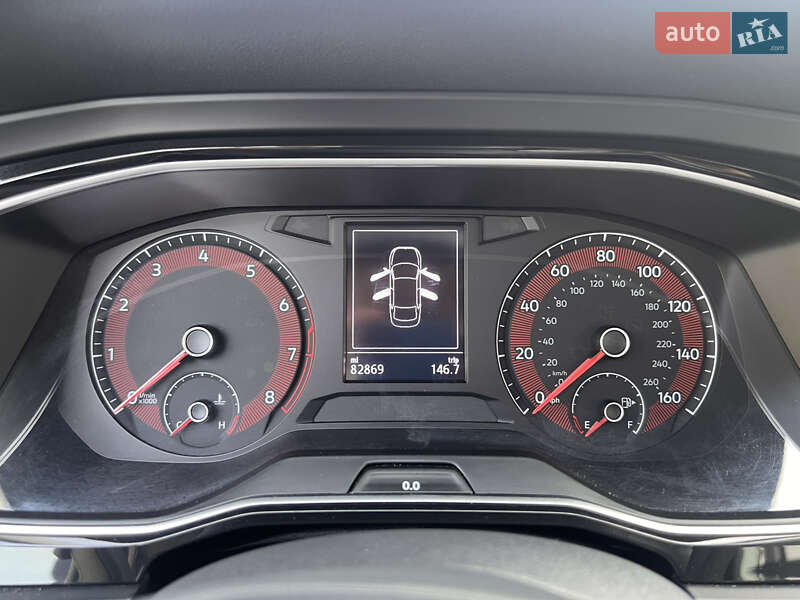 Седан Volkswagen Jetta 2019 в Луцке