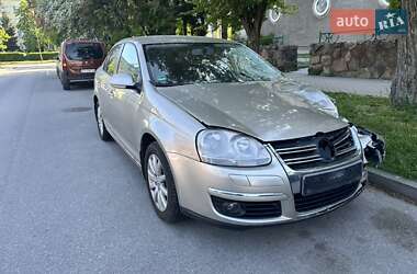 Седан Volkswagen Jetta 2009 в Киеве