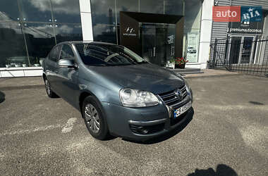 Седан Volkswagen Jetta 2008 в 