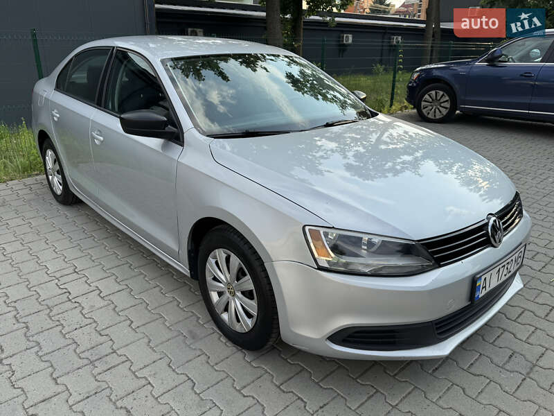 Седан Volkswagen Jetta 2011 в Киеве