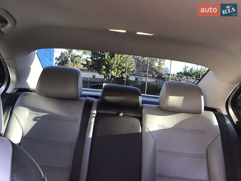 Седан Volkswagen Jetta 2012 в Яготині