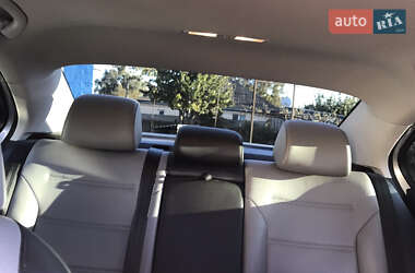 Седан Volkswagen Jetta 2012 в 