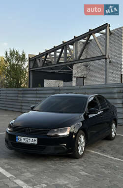 Седан Volkswagen Jetta 2011 в Кривому Розі