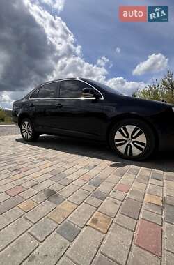 Седан Volkswagen Jetta 2009 в Ковелі