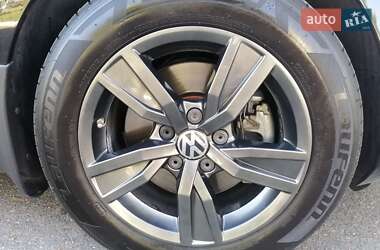 Универсал Volkswagen Jetta 2012 в 