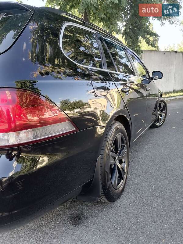 Универсал Volkswagen Jetta 2012 в Киеве