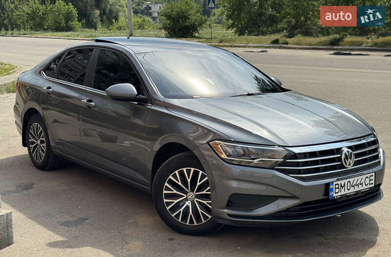 Седан Volkswagen Jetta 2019 в Сумах