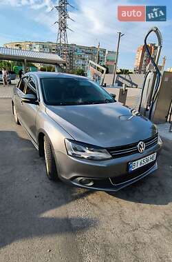 Седан Volkswagen Jetta 2012 в 