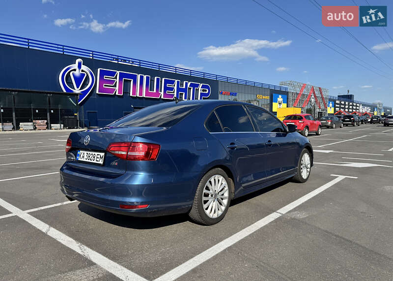 Седан Volkswagen Jetta 2014 в Чернигове