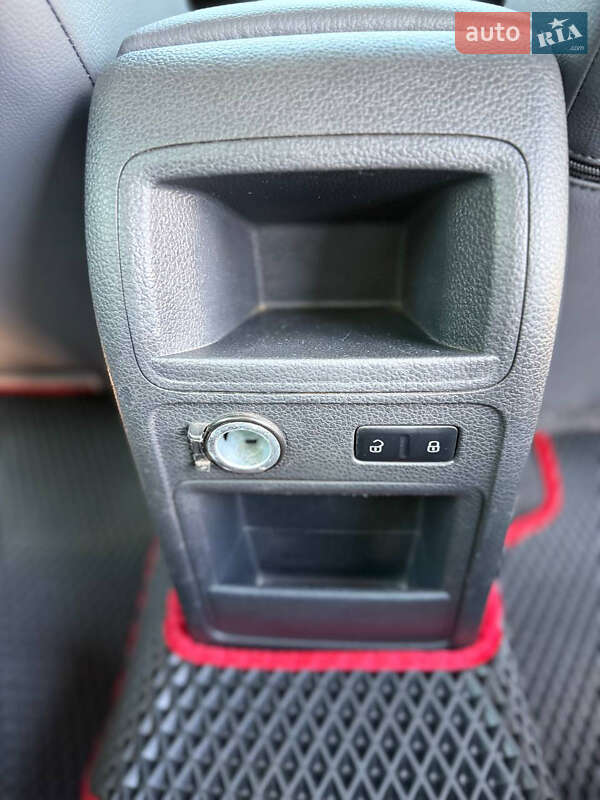 Седан Volkswagen Jetta 2014 в Вінниці