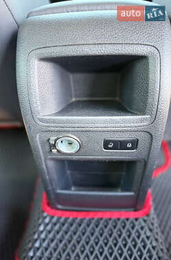 Седан Volkswagen Jetta 2014 в 